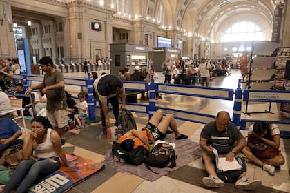 Furor por viajar en tren a Mar del Plata: en un día se vendieron 230.000 pasajes a esa ciudad balnearia