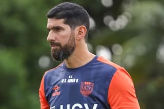 Uruguayos Abreu y Almada lideran el fútbol mexicano con estilos opuestos