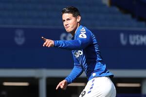 Fútbol Fútbol - Premier League - Everton v West Bromwich Albion - Goodison Park, Liverpool, Gran Bretaña - 19 de septiembre de 2020 James Rodríguez del Everton celebra anotando su segundo grupo de goles