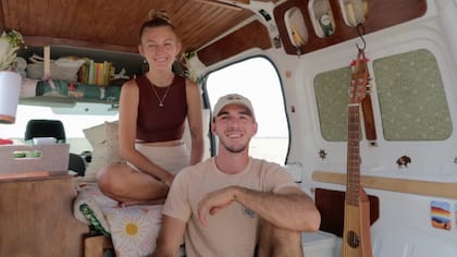 Gabby Petito y Brian Laundrie en una imagen que tomaron durante su viaje por Norteamérica (Cortesía American Murder: Gabby Petito, Netflix © 2025)