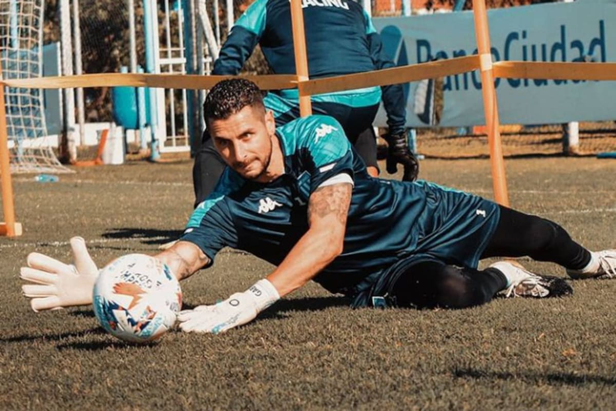 Gabriel Arias, en un entrenamiento de Racing