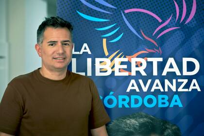 Gabriel Bornoroni, actual jefe de la bancada libertaria en Diputados, evalúa renovar su banca
