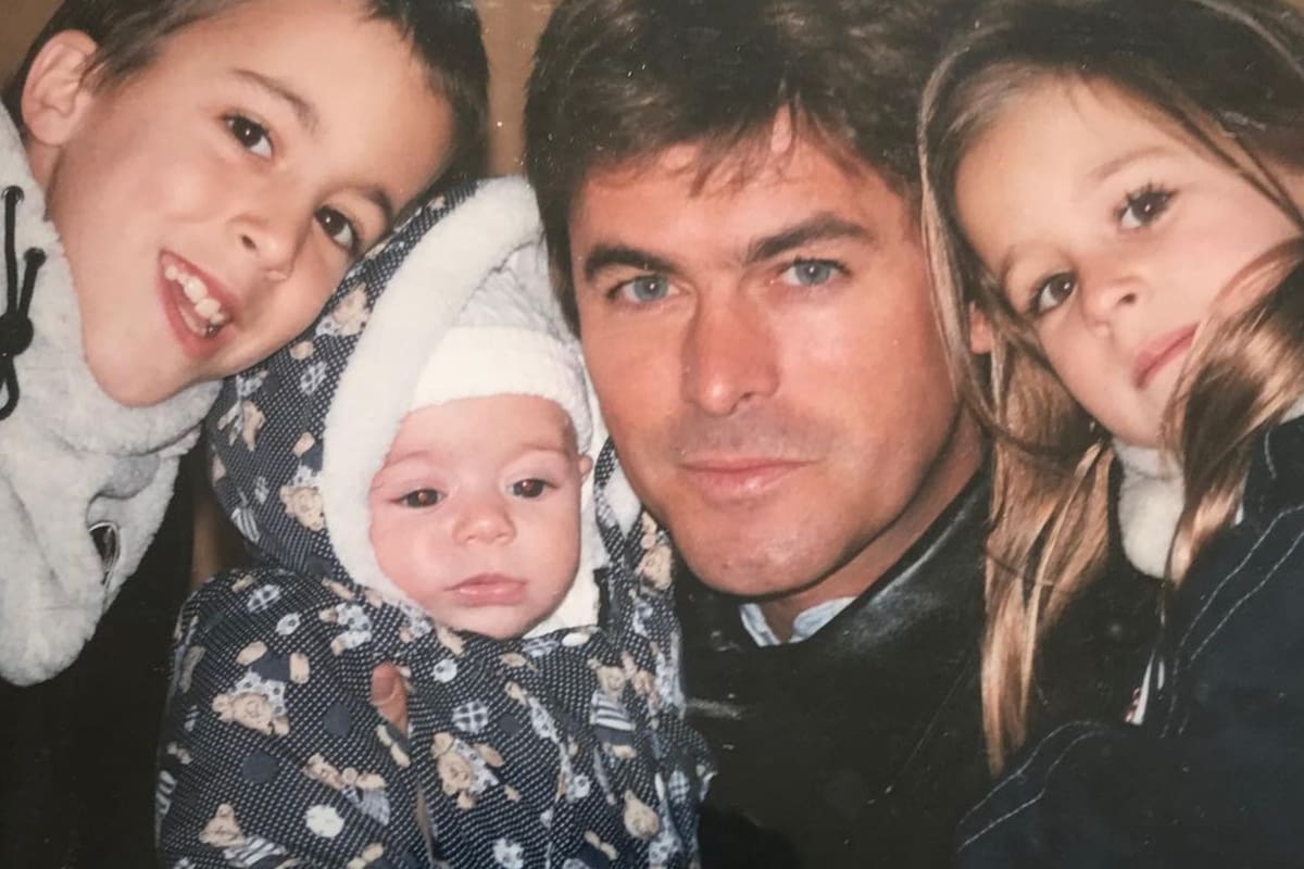 Gabriel Corrado junto a sus tres hijos (Foto: Instagram/@gabriel.corrado)