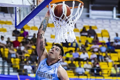 Gabriel Deck viajó desde España para disputar el partido decisivo contra República Dominicana