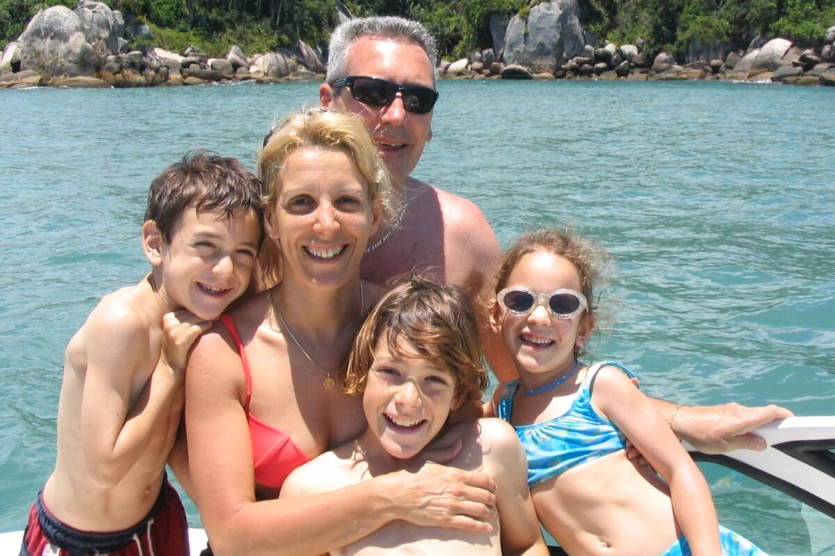 Gabriel, disfrutando unas vacaciones junto a su familia.