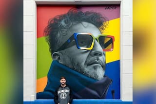 Jugó con Armani y en 24 horas le regaló a Rosario la obra que esperaba
