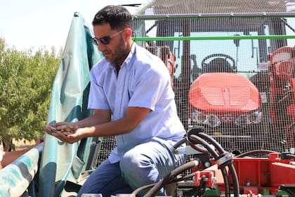 Gabriel Meghruni, cordobés e ingeniero agrónomo que llegó a Armenia hace 15 años a trabajar en relación de dependencia y desde hace unos cinco es consultor