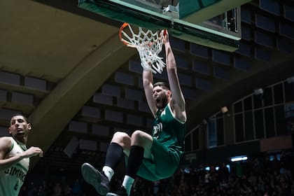 Gabriel Vinícius Malachias fue decisivo en el partido más importante de Ferro en la temporada; "si el último juega contra el primero, no hay un favorito" y "lo que más me gusta es que Buenos Aires tiene muchos lugares turísticos lindos", valora el brasileño.