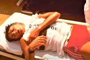 Gabriela Andersen-Schiess, luego de la maratón de Los Angeles 84, desvanecida