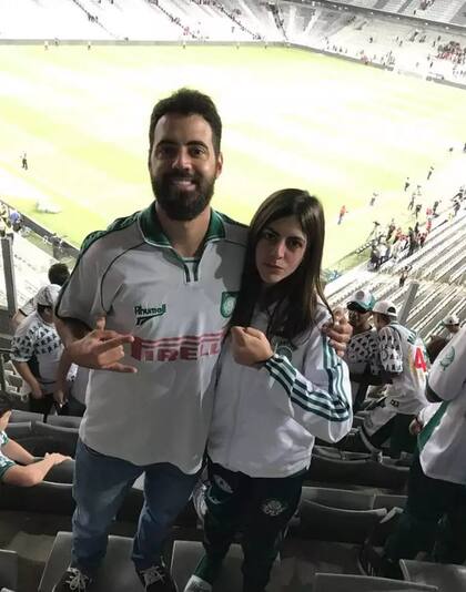 Gabriela Anelli junto a su hermano Felipe