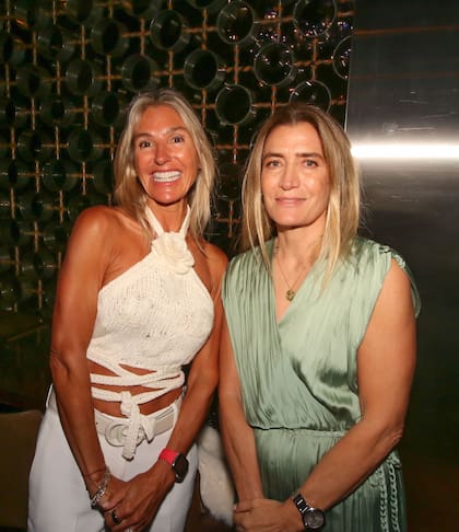 Gabriela Castellani junto a Camila Cambiaso, madre de Barto y de Camilo, y esposa de Lolo Castagnola
