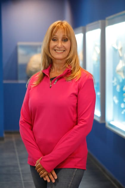 Gabriela Pujol, en el acuario que comanda del Museo de Ciencias Naturales de Mar del Plata.