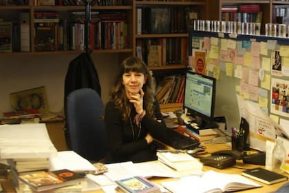 Gaby Comte, editora y cantante, abre el baúl de los recuerdos.