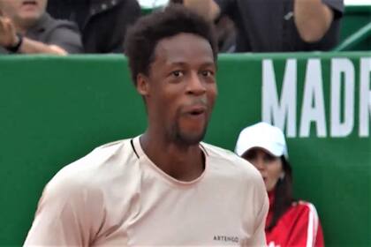Gael Monfils y su reacción ante la travesura en Montecarlo: tenis en estado puro