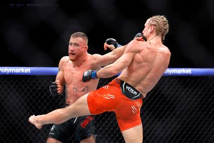 Gaethje vence a Pimblett y gana el título interino de peso ligero en UFC 324