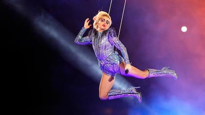 Gaga en el show del Super Bowl.