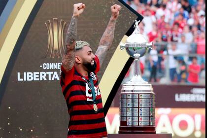 Gagibol, con la Copa Libertadores obtenida en 2019; este año perdió la final ante Palmeiras
