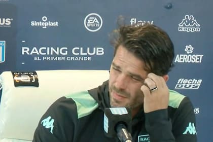 Gago se mostró fastidioso con algunas preguntas