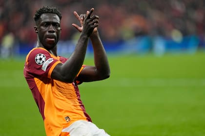 Galatasaray sorprende 5-2 a Juventus en repechaje de la Liga de Campeones