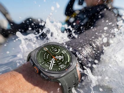 Galaxy Watch Ultra2 está orientado a los usuarios más deportivos y a las actividades al aire libre