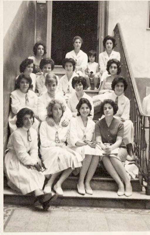 Galeria Patio del Liceo
Durante sus primeros 80 años, la galería funcionó como el primer colegio de mujeres de Latinoamerica, conocido abiertamente como "Liceo N1 de señoritas José Figueroa Alcorta"
7/11/2023