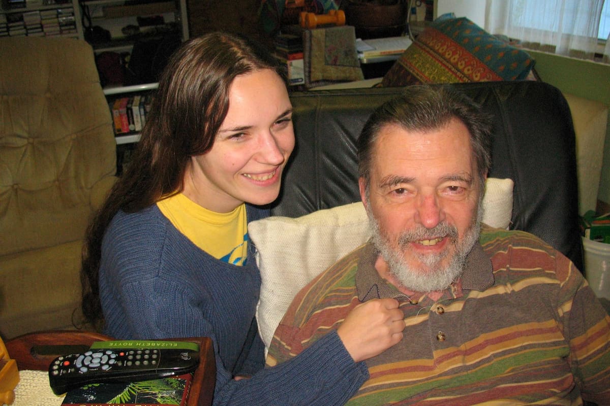 Galina Trefil y su padre, años atrás, mucho antes de que afirmara que mató a unas 400 personas