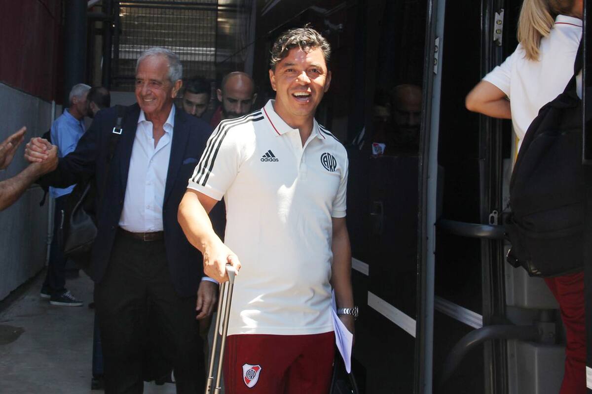 Gallardo al frente, D´Onofrio detrás. La ilusión de River, rumbo a Lima