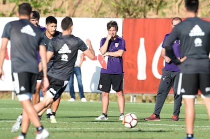 Gallardo, atento a la práctica