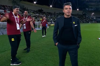 Gallardo busca una explicación al mal momento de Al Ittihad, que fue goleado por Al Nassr