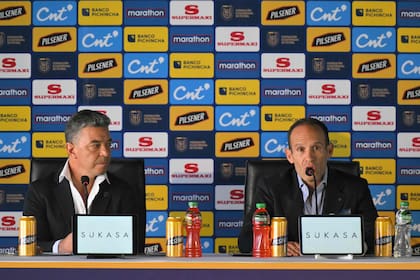 Gallardo, junto con Francisco Ega, de la federación de Ecuador