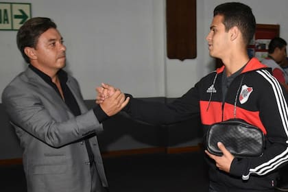 Gallardo lo felicitó a Ferreira tras el 1-1 en Lima