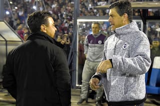 El pase de Olaza a Boca causó malestar, ironías y otro "guardia alta" en River