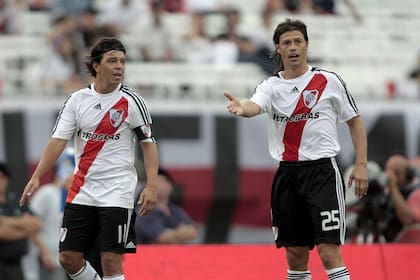 Gallardo y Almeyda, en una imagen de 2010, cuando compartieron el plantel de River