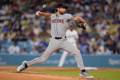 Gallen y Alexander guían a Diamondbacks a blanqueada 3-0 sobre improductivos Dodgers