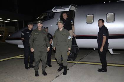 Gallo al bajar del avión de la AFA que lo trajo de regreso al país