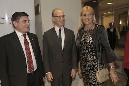 Gallo Tagle, presidente de la Asociación de Magistrados, con Rosenkrantz y Losardo