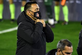 Gamboa se fue de Newell’s y ya son 11 los técnicos que cayeron en 16 fechas