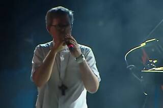 La inesperada aparición de García Cuerva en el show del 'cura DJ' y las frases del papa Francisco