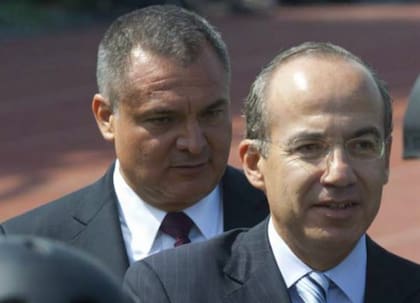 García Luna, detrás del expresidente Felipe Calderón