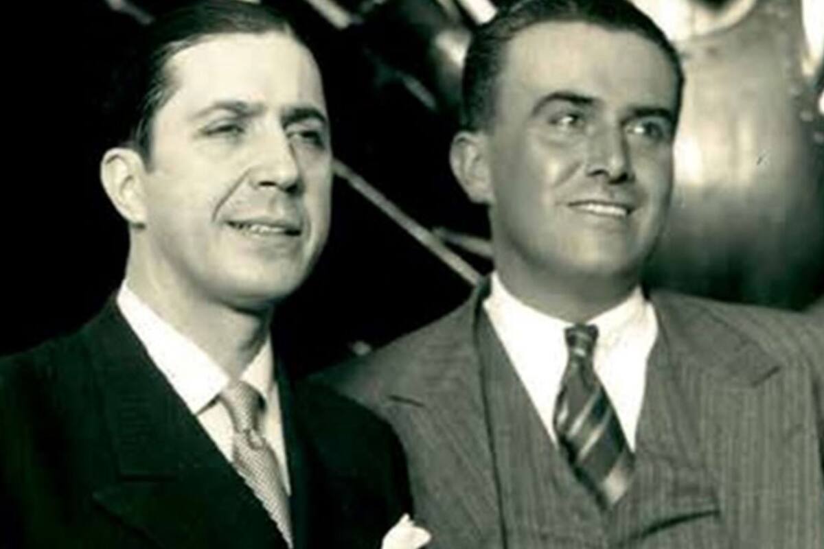 Gardel en el Country Club de Bogotá con Álvaro Reyes, representante de Paramount Pictures en Colombia (Foto cortesía Familia de Helena Barreto).