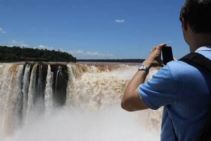 Garganta del Diablo del lado argentino. Por ahora, cerrada hasta nuevo aviso.
