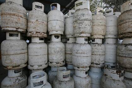 Gas envasado. Con precio congelado hace 15 meses, fraccionadoras advierten por colapso