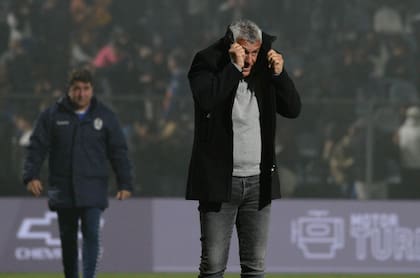 Gases lacrimógenos en la cancha