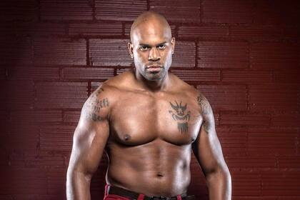 Gaspard se metió a nadar en un mar picado y lleva dos días desaparecido.