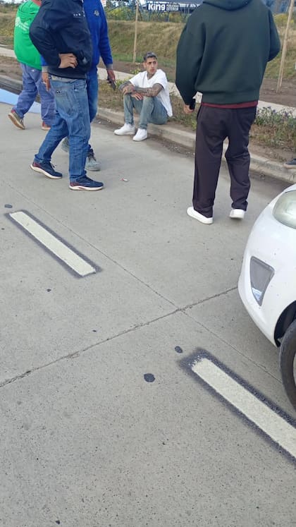 Gastón Ávila en la zona del choque