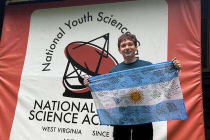 Gastón en el National Youth Science Camp