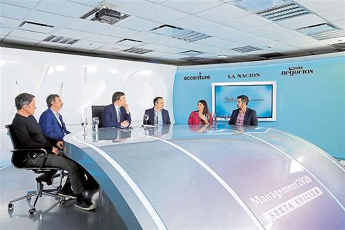 Gastón Gorali (Mundoloco), Miguel Kozuszok (Unilever), José Del Rio (LA NACION). Diego de Leone (Natura), Catalina Hornos (Haciendo Camino) y Jairo Trad (Kilimo)