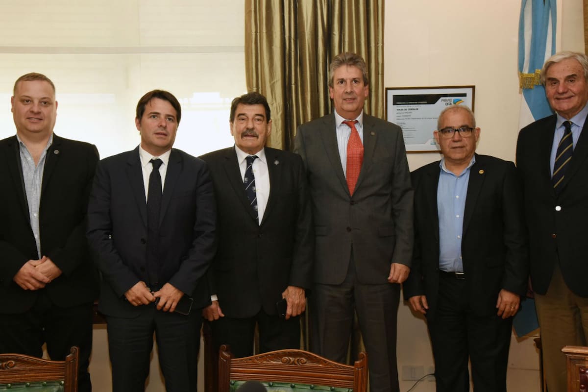 Gastón Larbiou (Bahía Blanca), José Lobera Pacín (Chaco), Alberto Padoán (Rosario), José Martins (Buenos Aires), Juan Carlos Martínez (Córdoba) y Néstor Luciani (Entre Ríos)