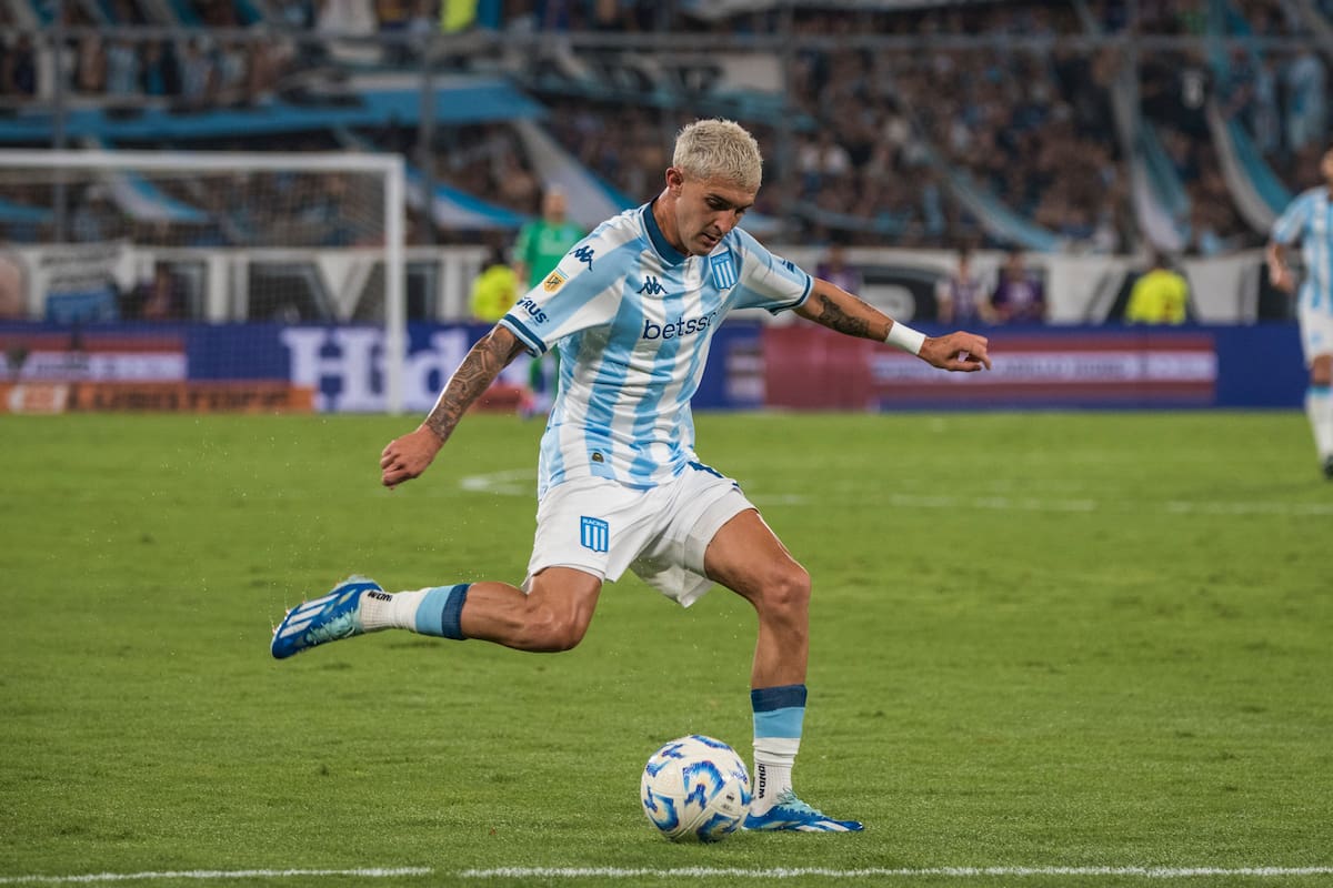 Gastón Martirena es una pieza clave en el esquema táctico elegido por el DT Gustavo Costas; será titular en el duelo ante Botafogo