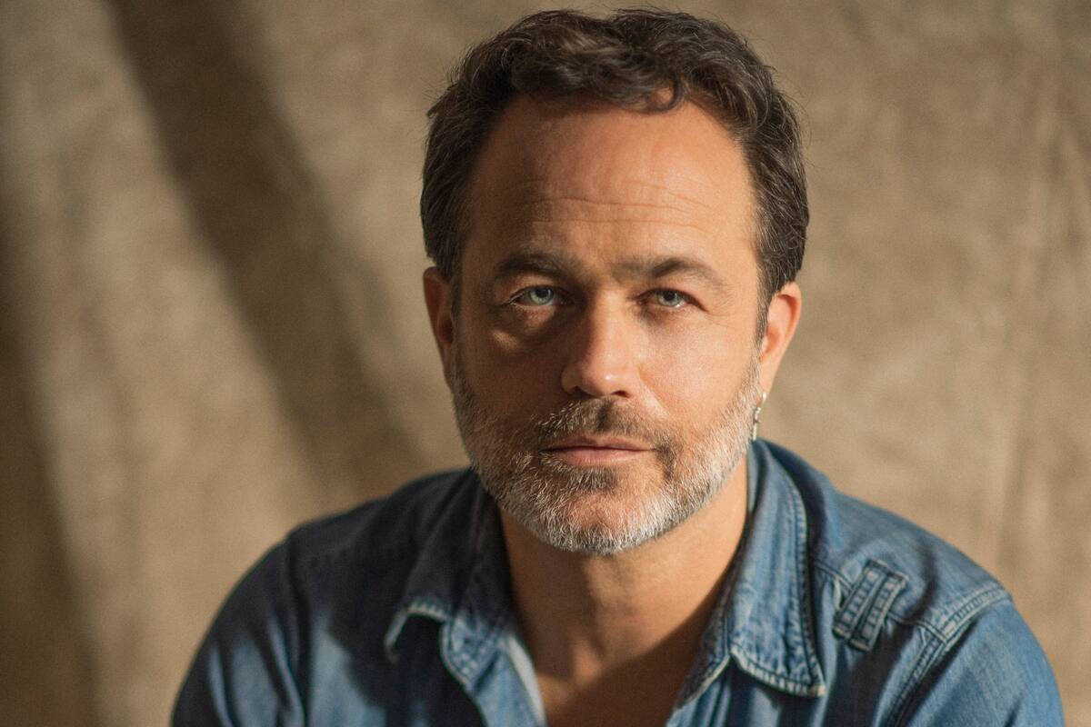 Gastón Pauls vuelve a la televisión con su ciclo de entrevistas sobre adicciones